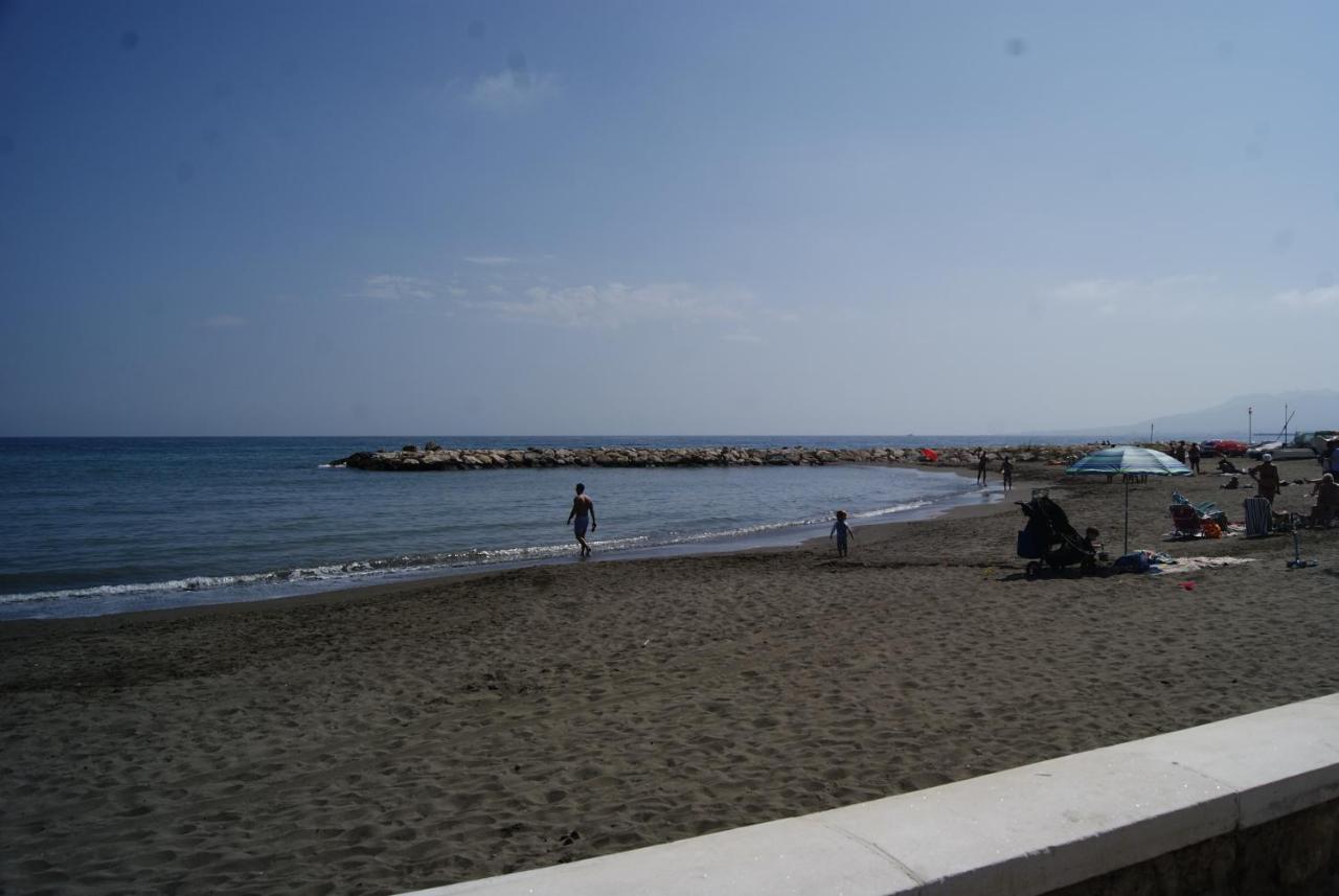 Casa Lopez- Lujosa Casa De Playa En Malaga Villa Exteriör bild